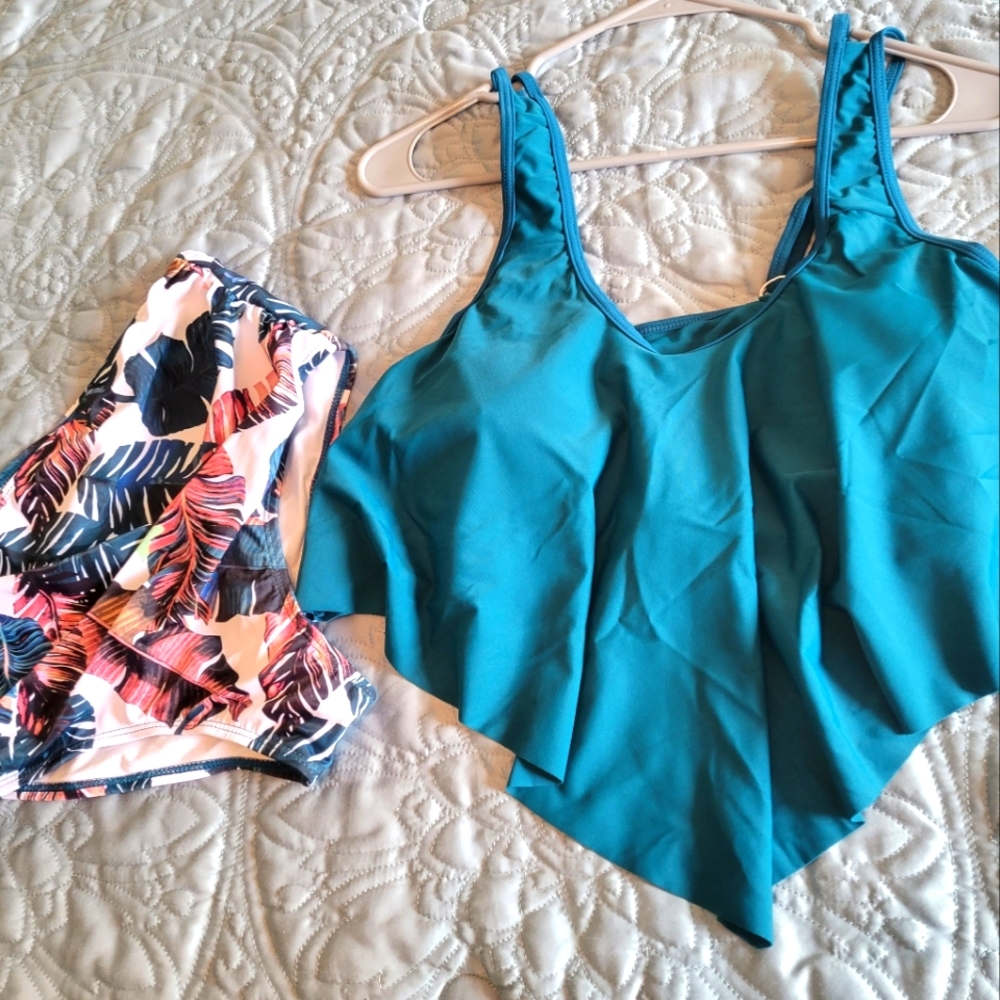 Women's 2 piece High Waisted Swimsuit Sz M